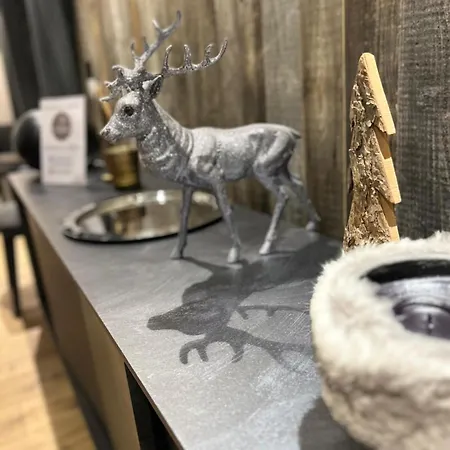 Esquinade 4 Bedrooms *