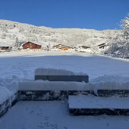 Esquinade 4 Bedrooms *