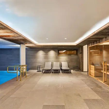 Esquinade 4 Bedrooms Apartment Megeve