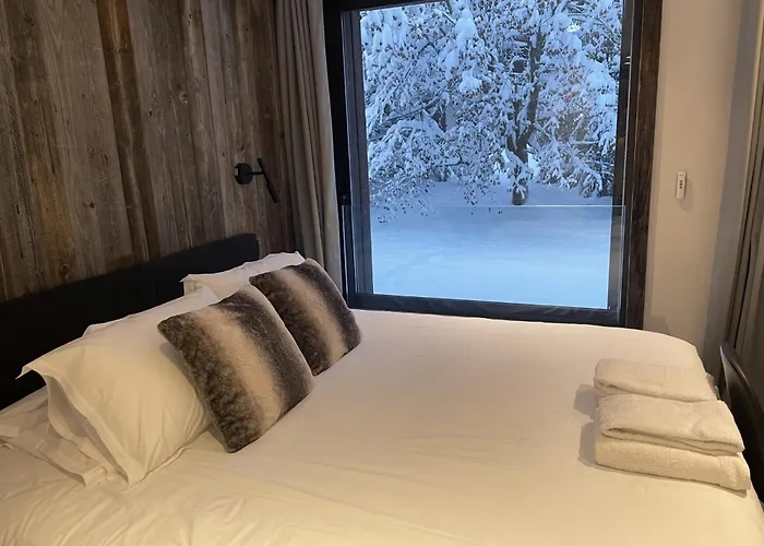 Esquinade 4 Bedrooms 公寓 *